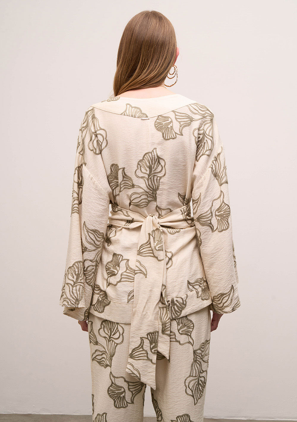 Kimono Suelto Mangas Largas