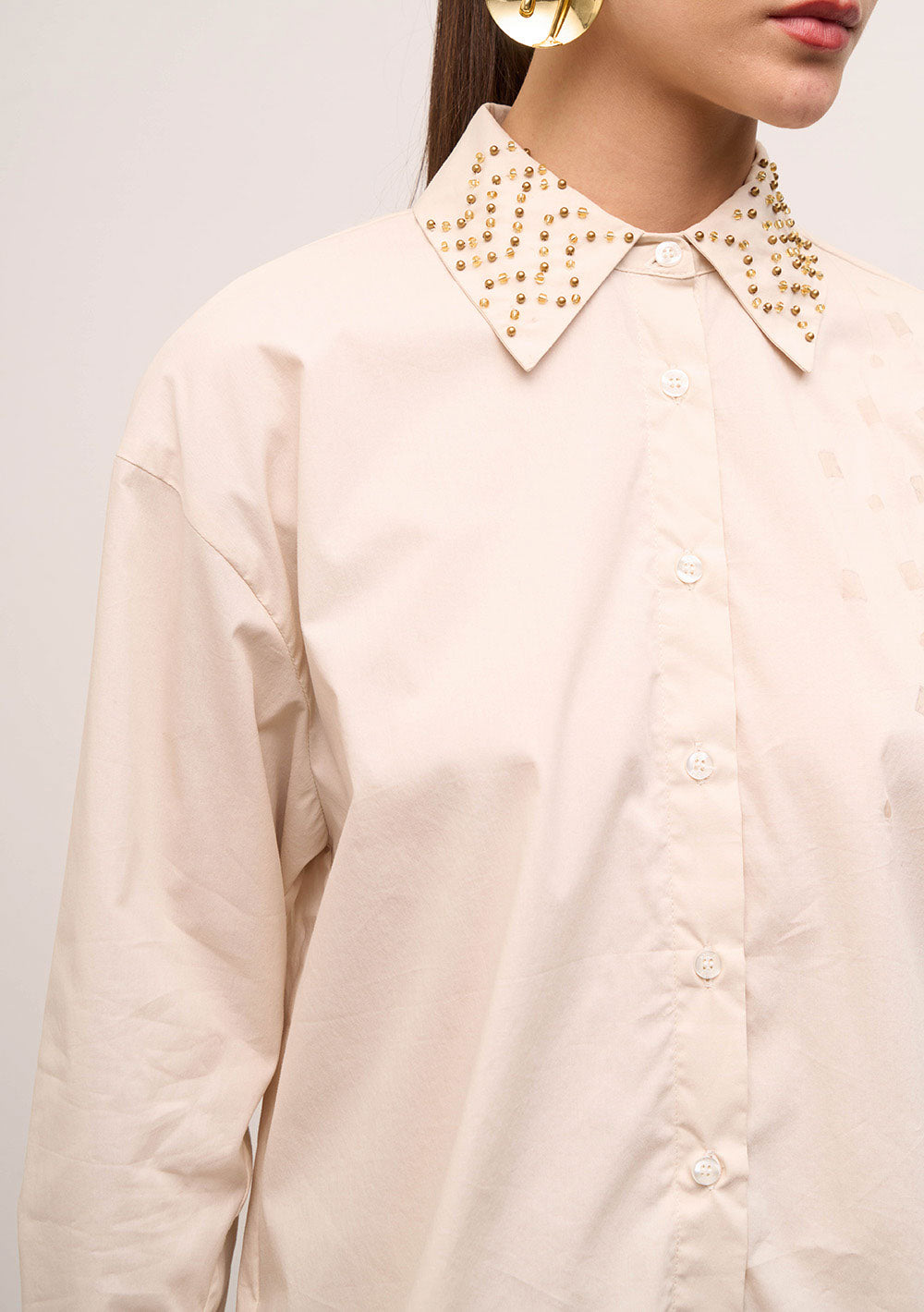 Camisa Oversized Cuello Tradicional Mangas Largas