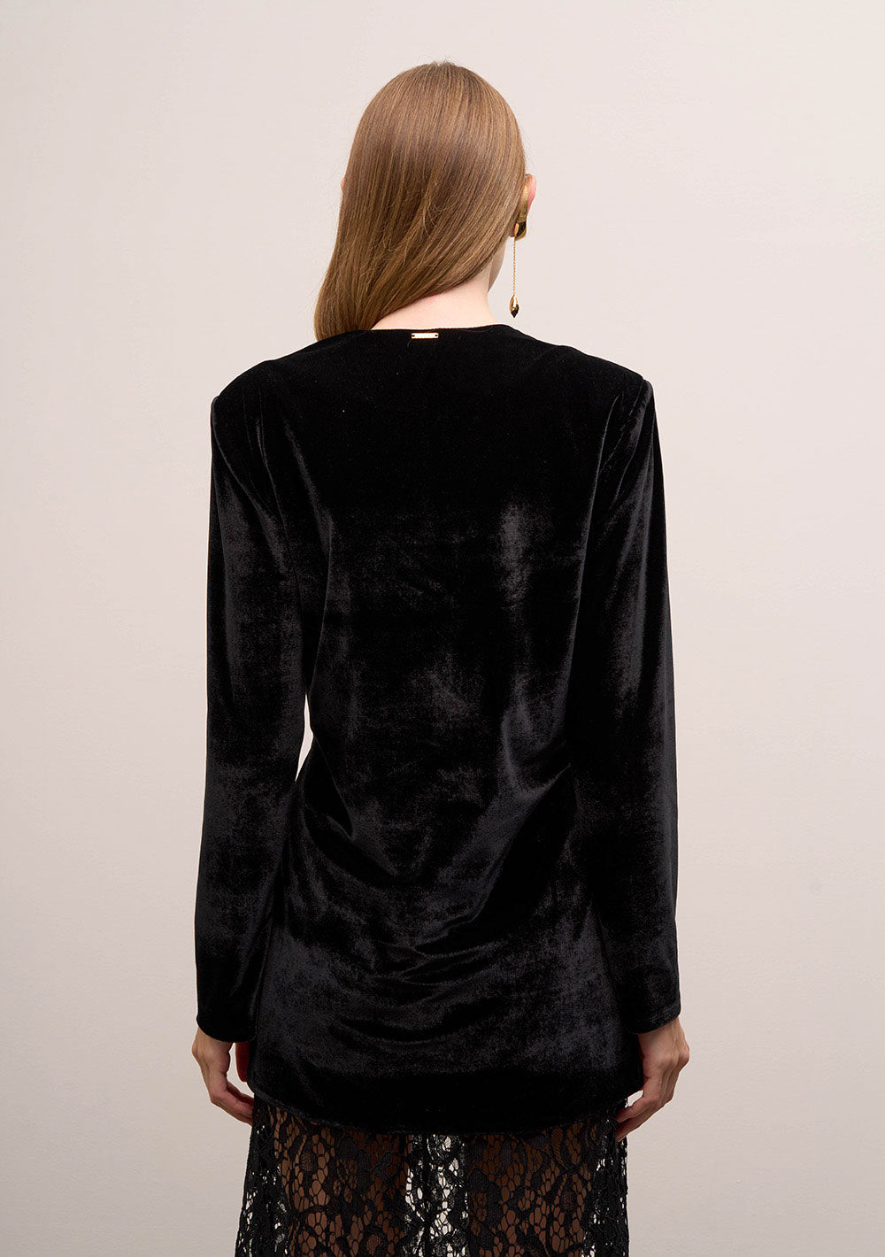 Blazer Ajustado Mangas Largas
