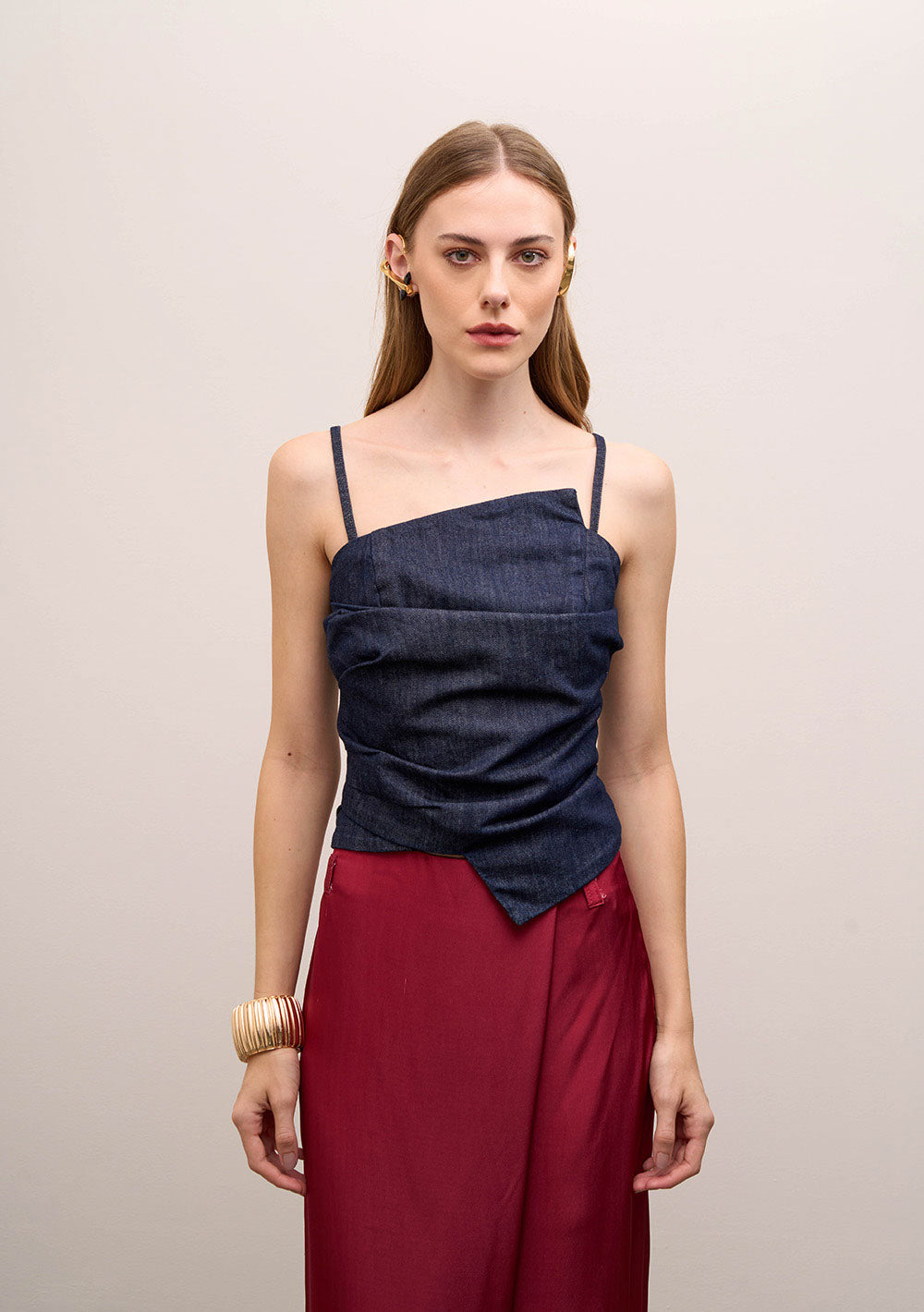 Blusa Strapless Ajustada Escote Recto