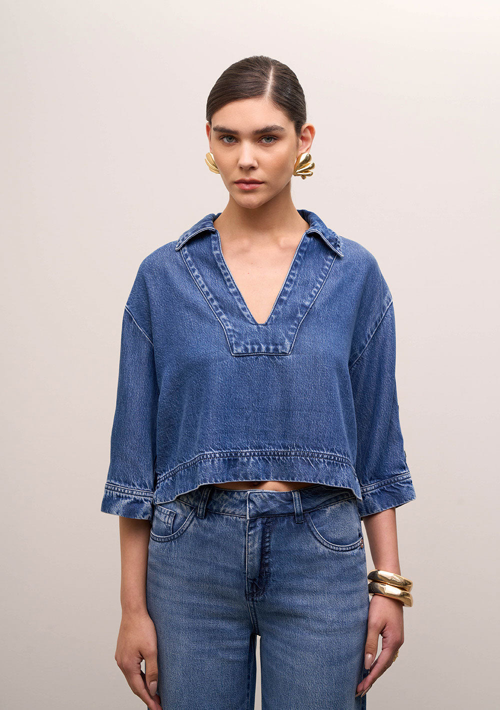 Camisa Suelta Cuello Alto Mangas 3/4
