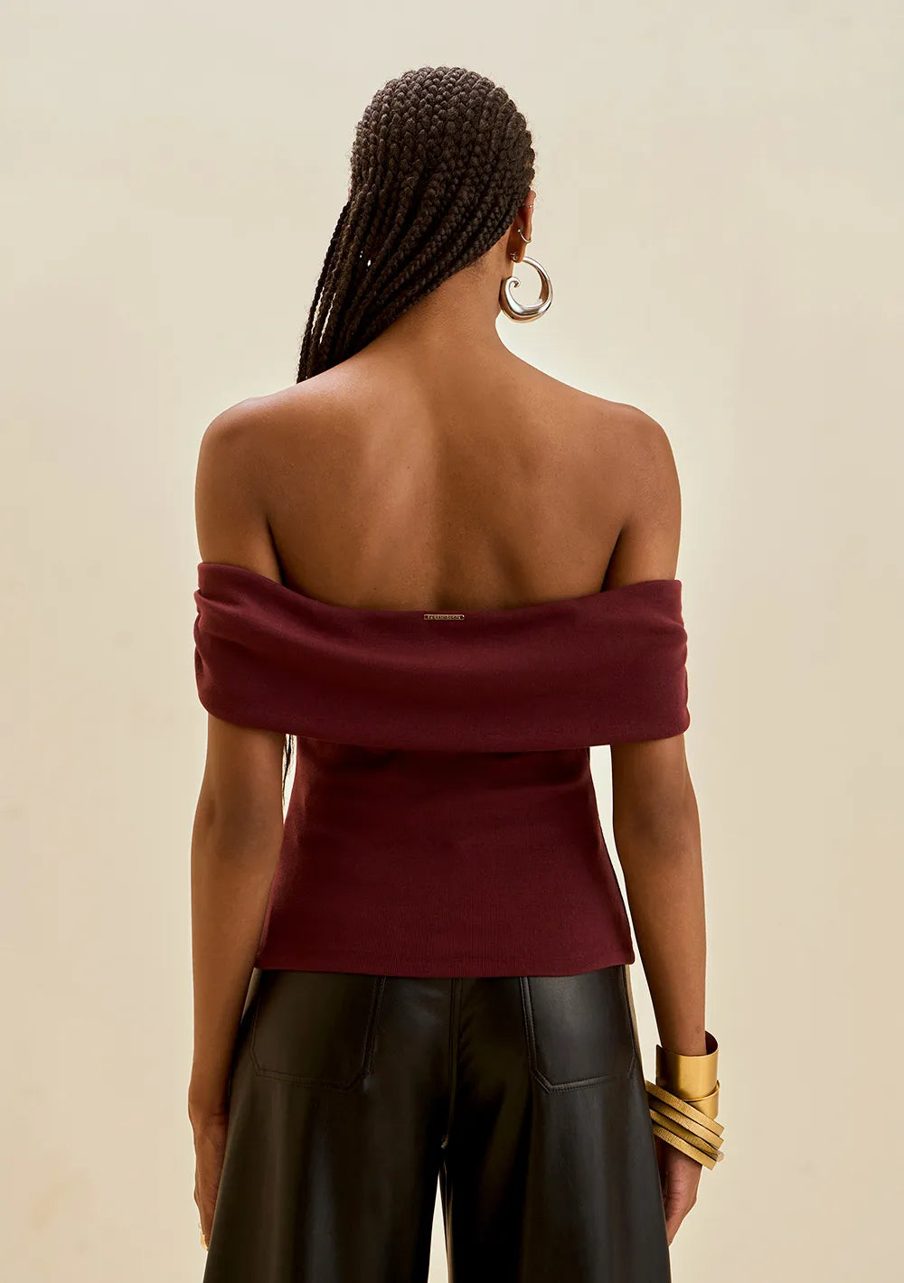 Blusa Ajustada Hombro A Hombro Sin Tirantes