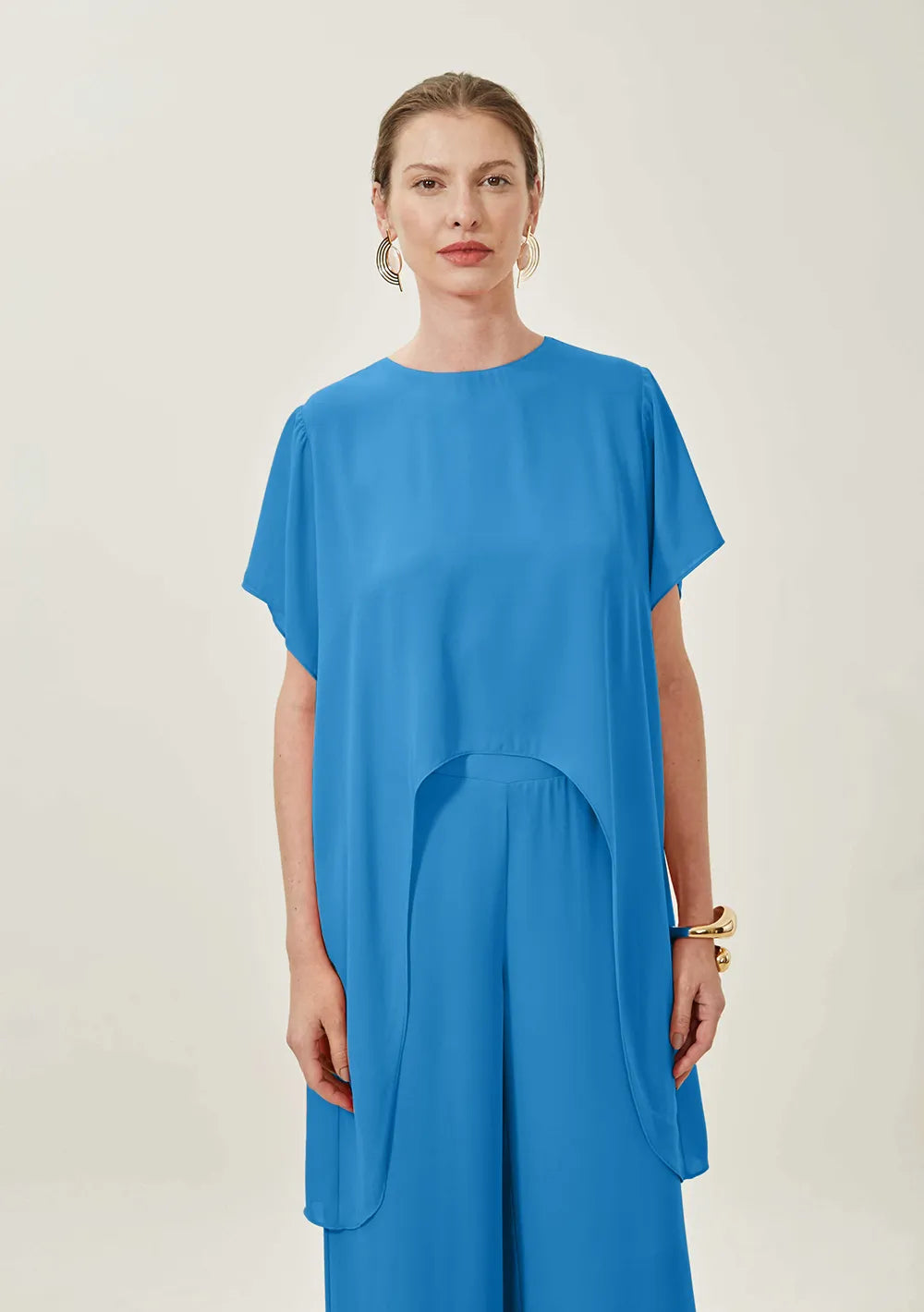 Blusa Suelta Escote Canoa Mangas Cortas