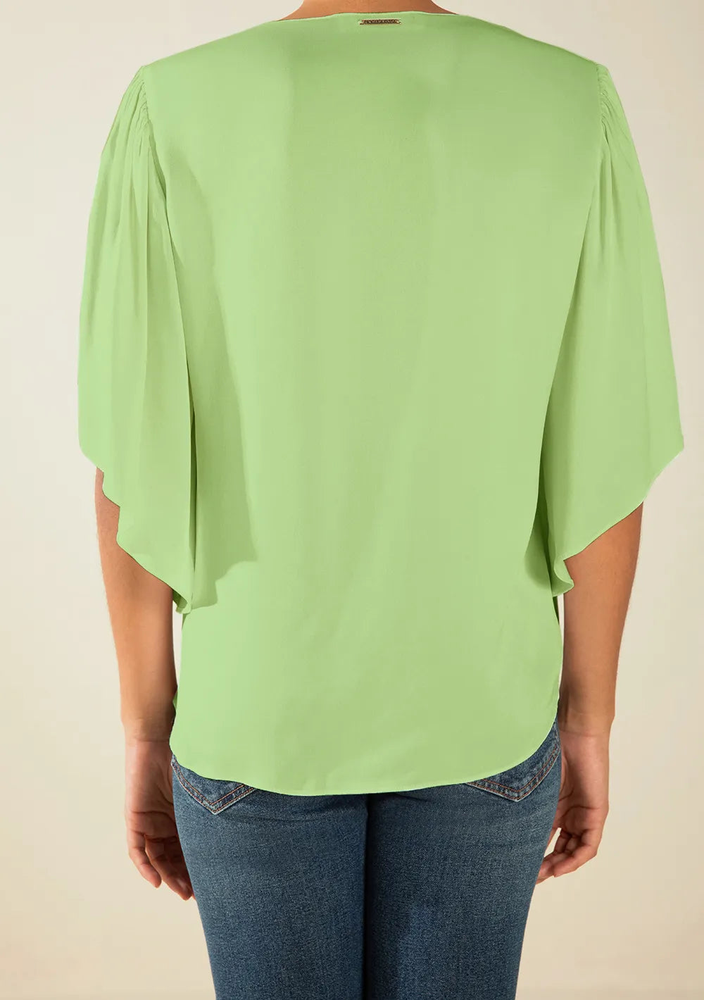 Blusa Suelta Escote Redondo Mangas Tres Cuartos
