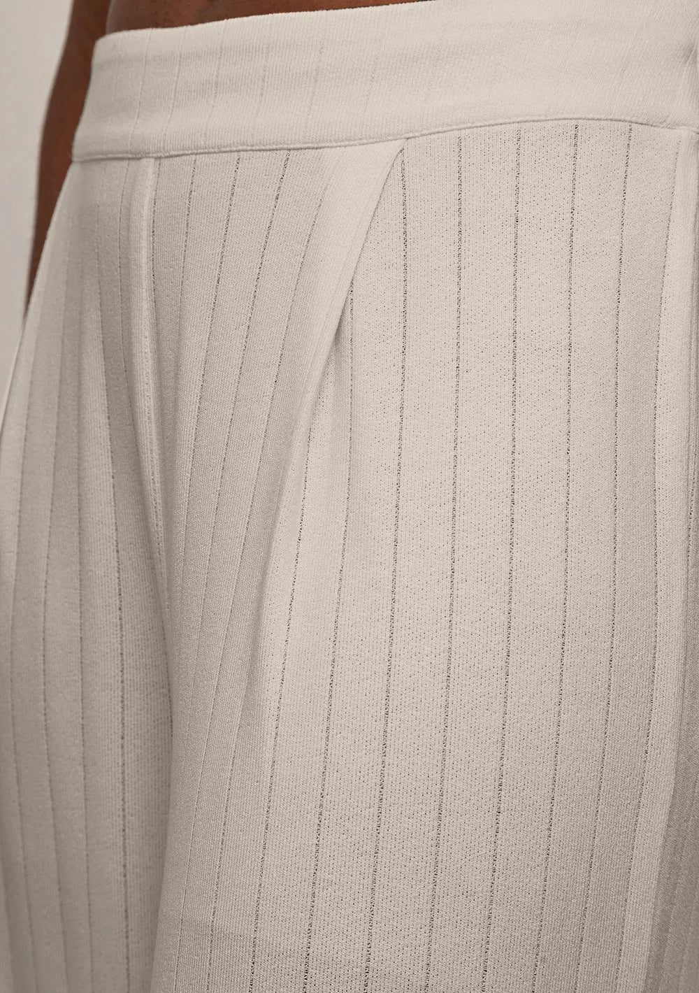 Pantalón Recto Tiro Alto