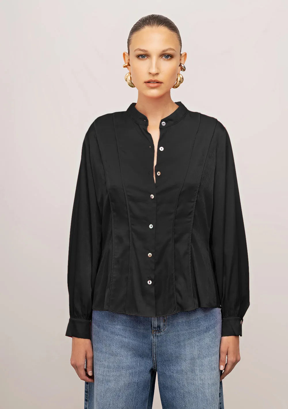 Camisa Ajustada Cuello Mao Mangas Largas