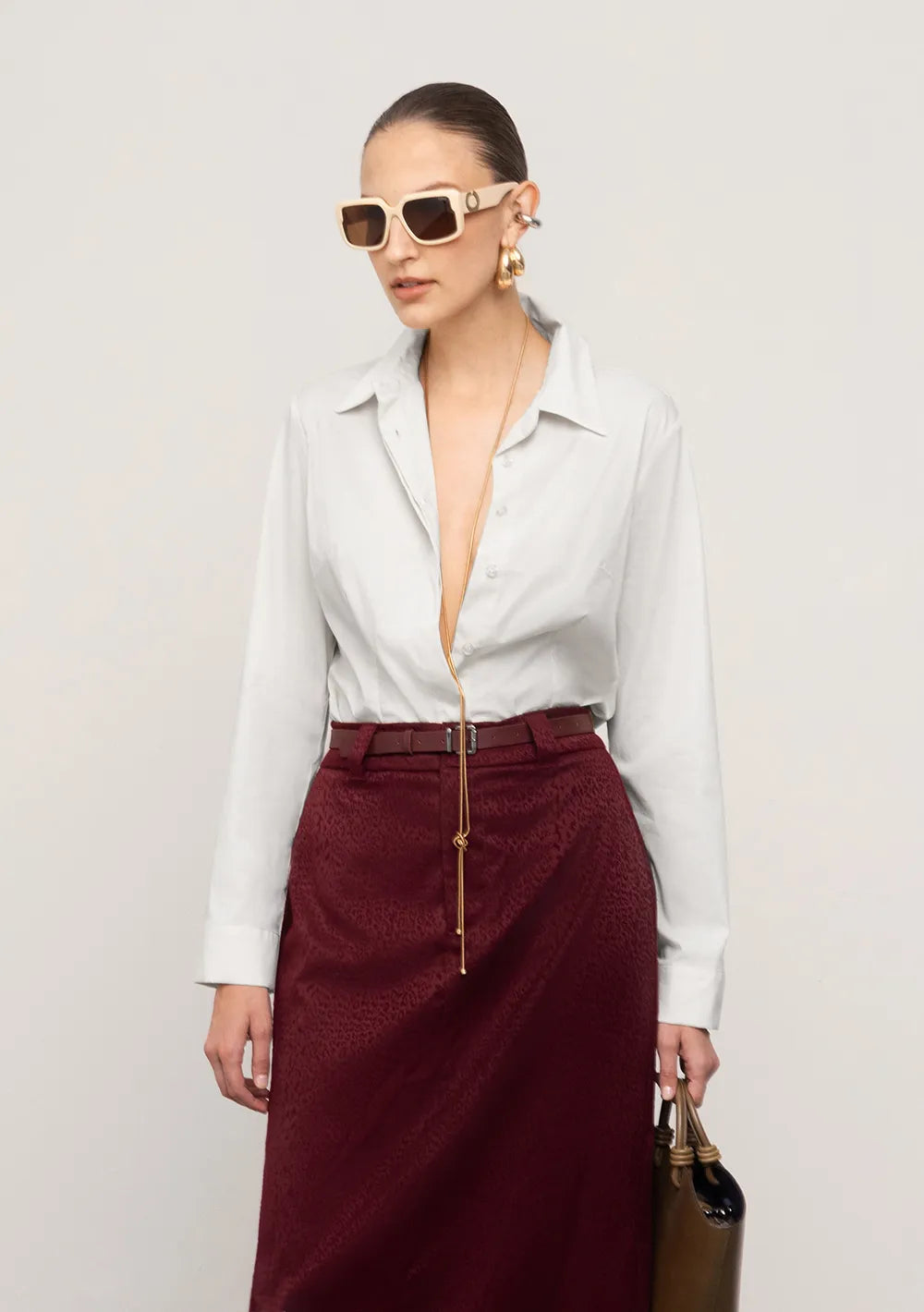 Camisa Ajustada Cuello Tradicional Mangas Largas