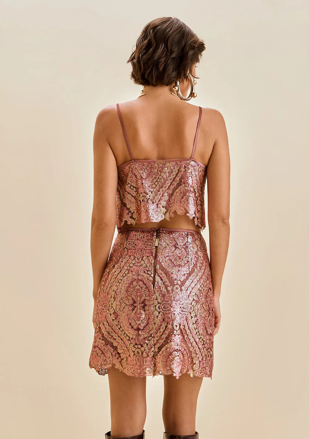 Conjunto Top Con Tirante Pollera Corta Cintura Tiro Medio