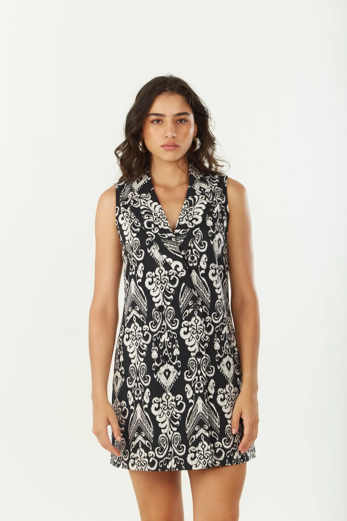 Vestido Ajustado Escote Cruzado Sin Mangas Corto