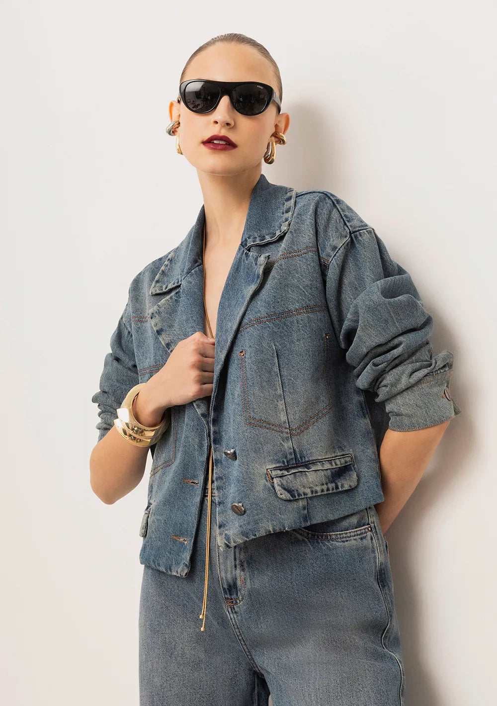 Jaqueta Suelta Mangas Largas Cropped