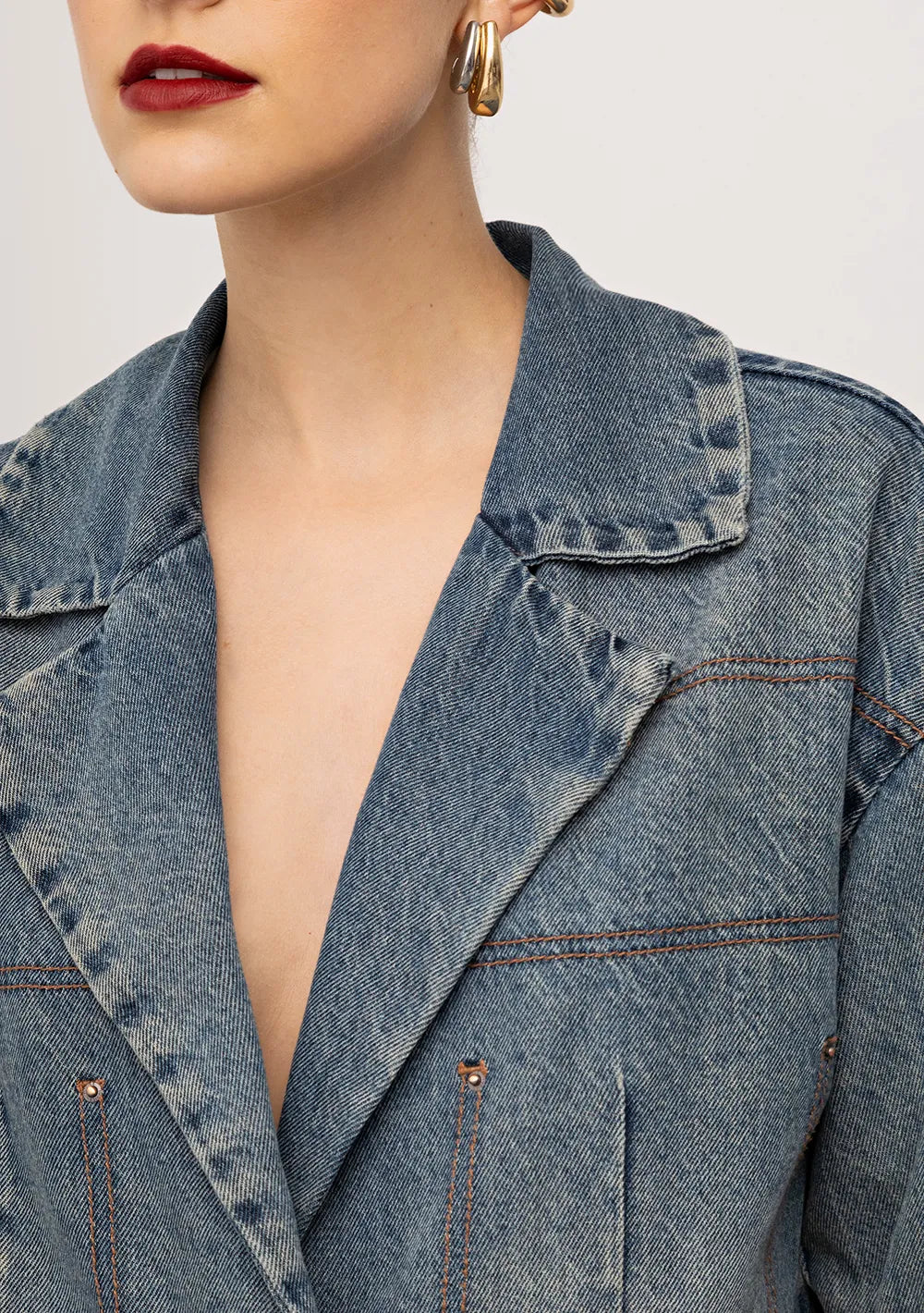 Jaqueta Suelta Mangas Largas Cropped