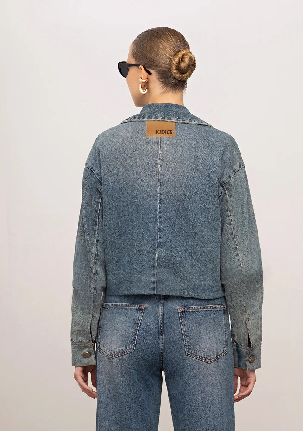 Jaqueta Suelta Mangas Largas Cropped