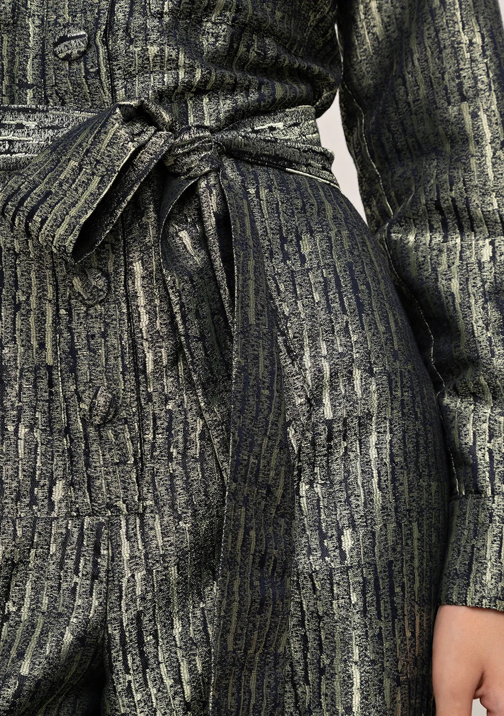 Enterizo Suelto Cuello Clásico Mangas Largas Largo