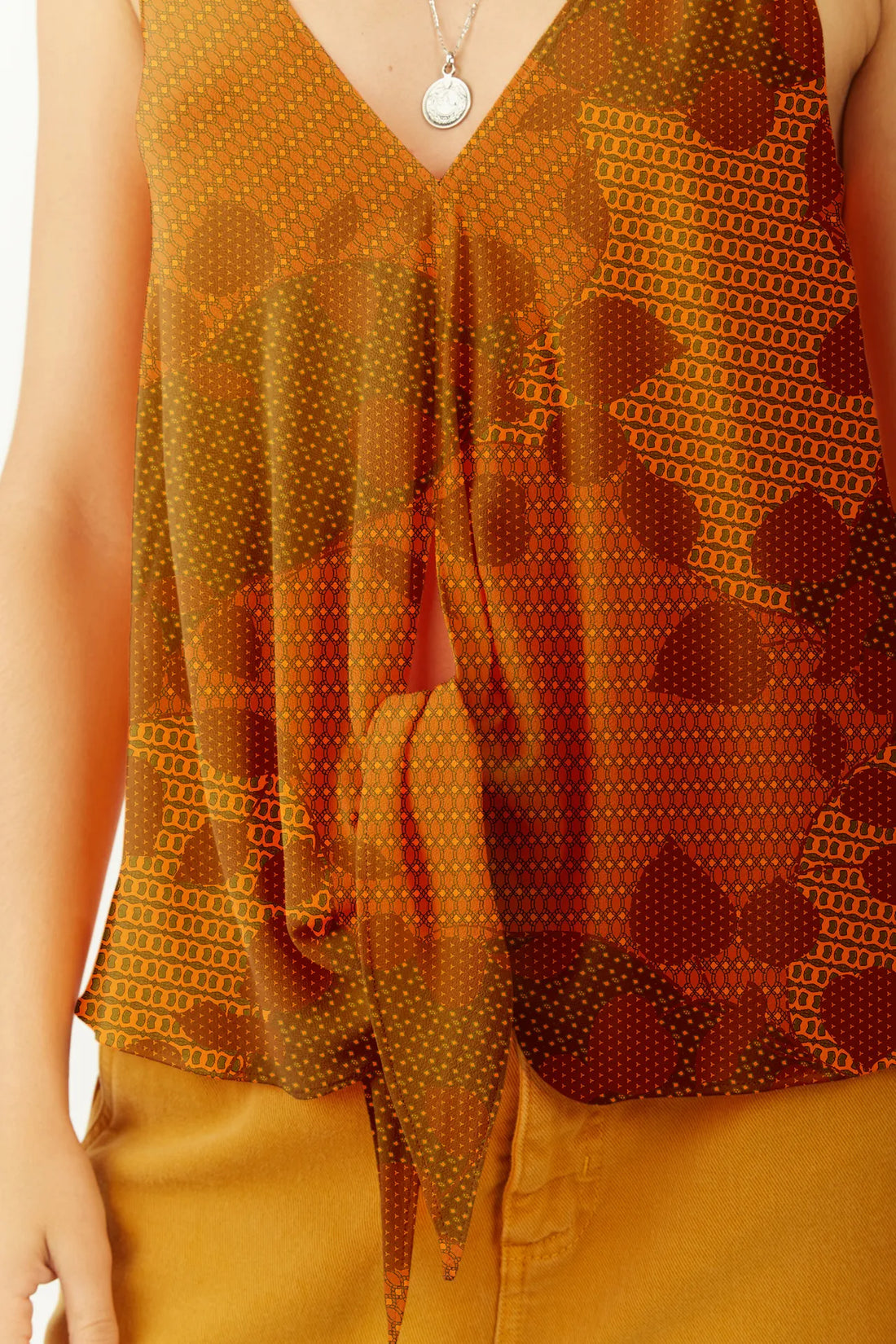 Camisilla Ajustada Escote en V