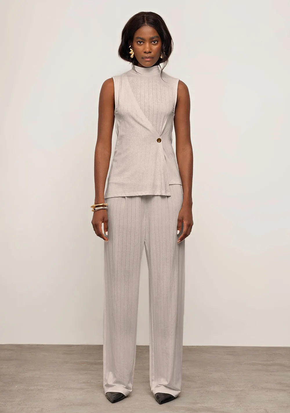 Camisilla Ajustada Cuello Alto Larga