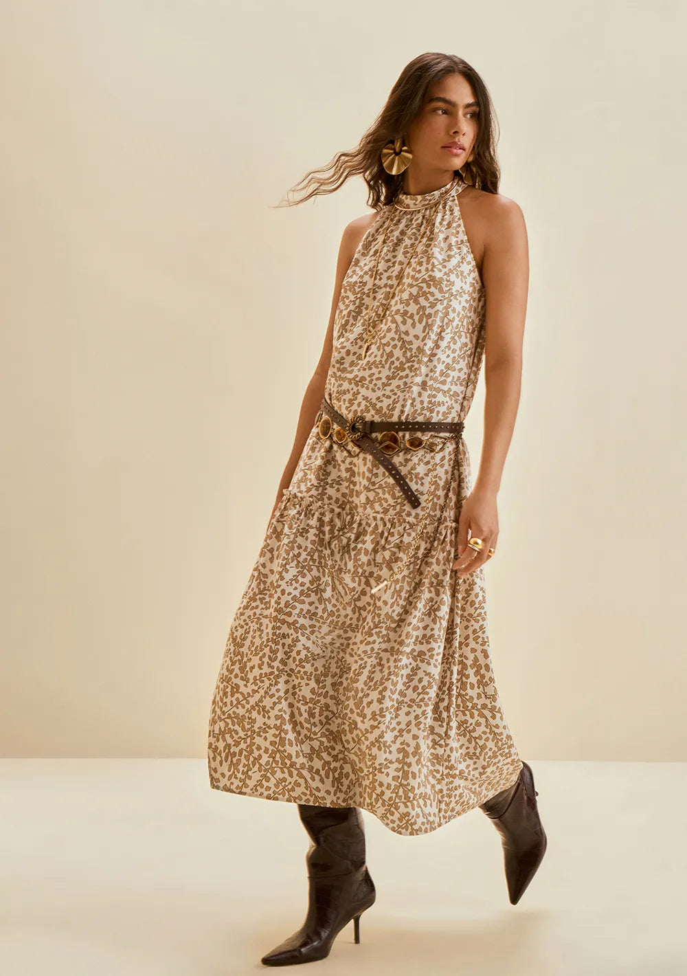 Vestido Suelto Escote Recto Sin Mangas Midi