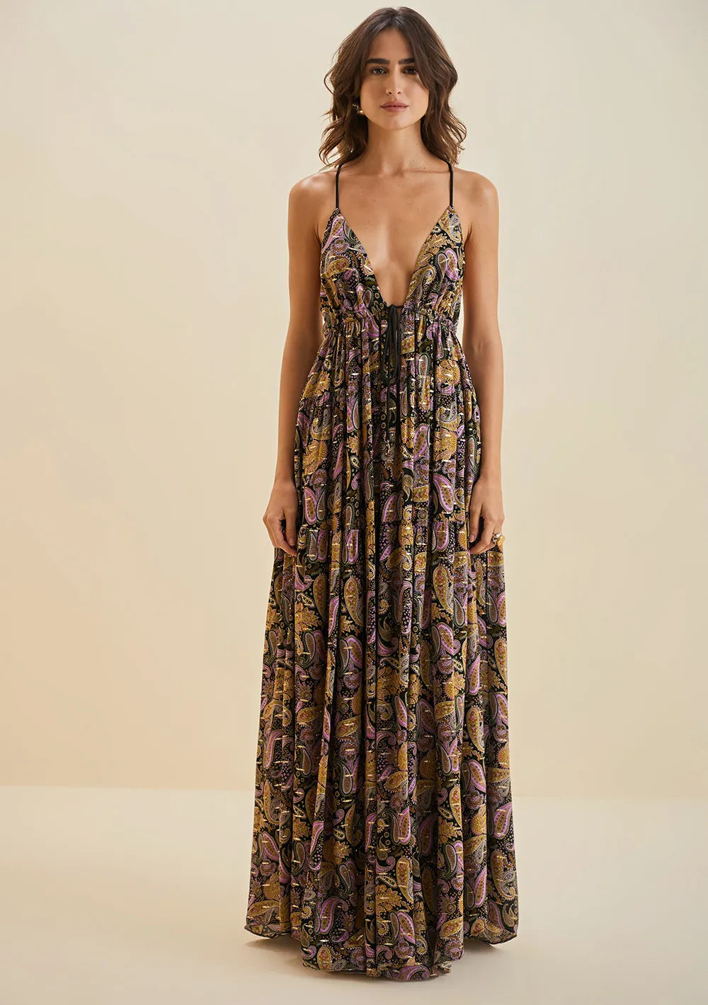 Vestido Suelto Escote En V Con Tirantes Midi